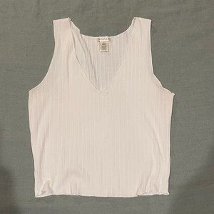 WHITE RIBBED CROP TOP